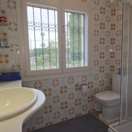 Agradable Casa Con Piscina Privada Y Jardin Ferienhaus *